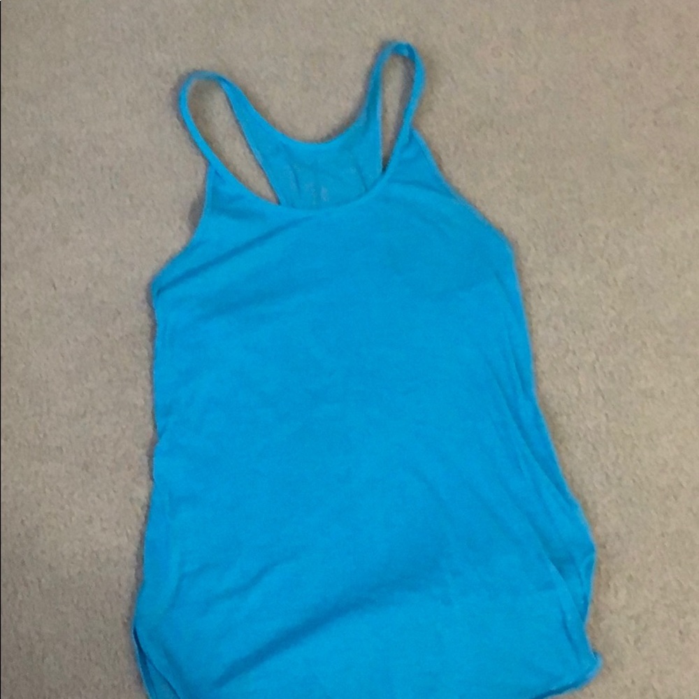 Lululemon tank, size 6